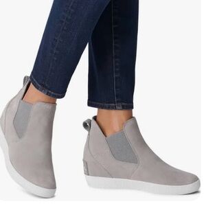 Sorel Slip on Wedge Booties size 6.5